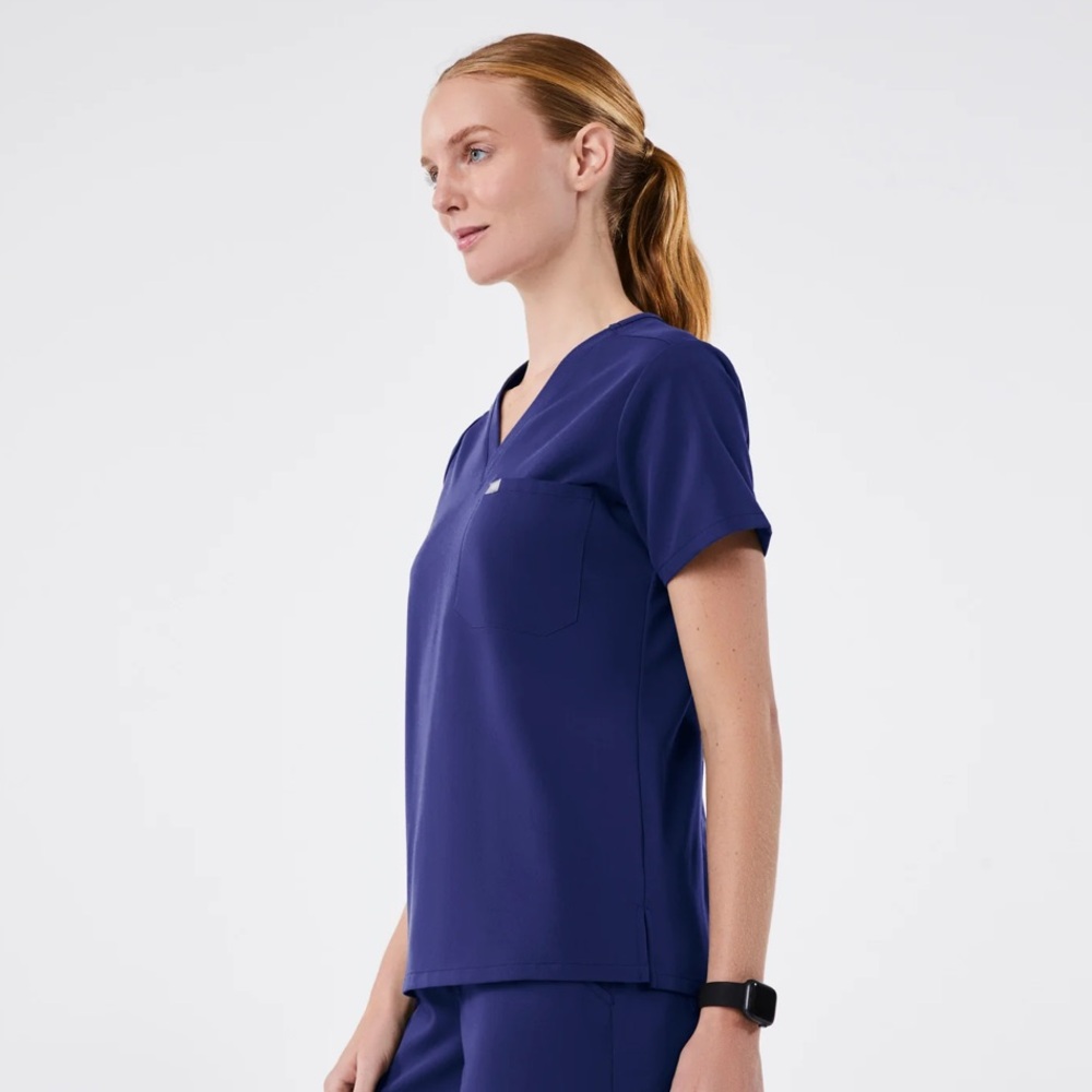 Fig Catarina one pocket scrub top women's nurse scrub top navy blue size XL - Picture 8 of 10